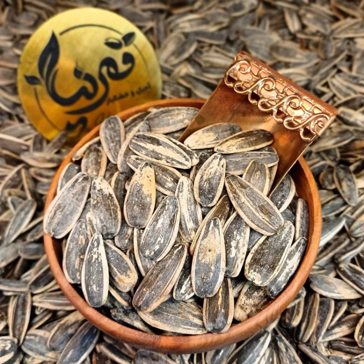 تخمه آفتابگردان محلی بیجار(پخت روز)