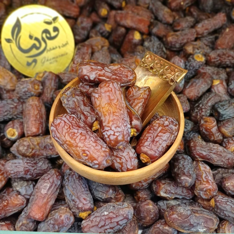 خرما پیارم حاجی آباد( درجه A) بار لوکس