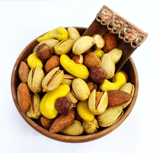 آجیل چهار مغز شور ممتازه خشکبارِ قمرنیا